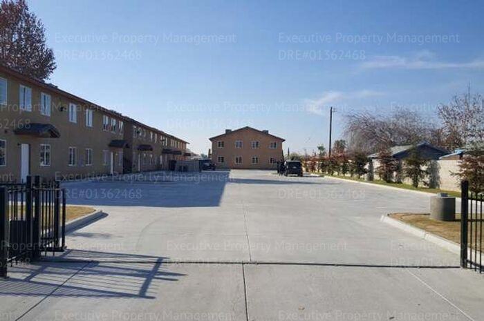 117 N St #8 - Photo 2 of 29