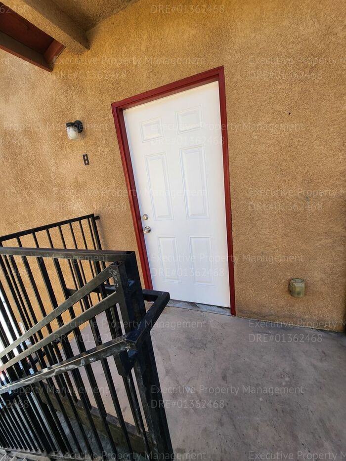 117 N St #8 - Photo 4 of 29