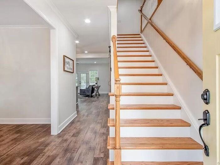 2206 Adelay Drive - Photo 5 of 35