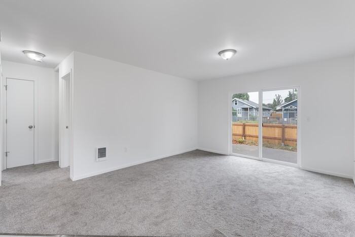 243 23rd Ave #1 - Photo 5 of 31