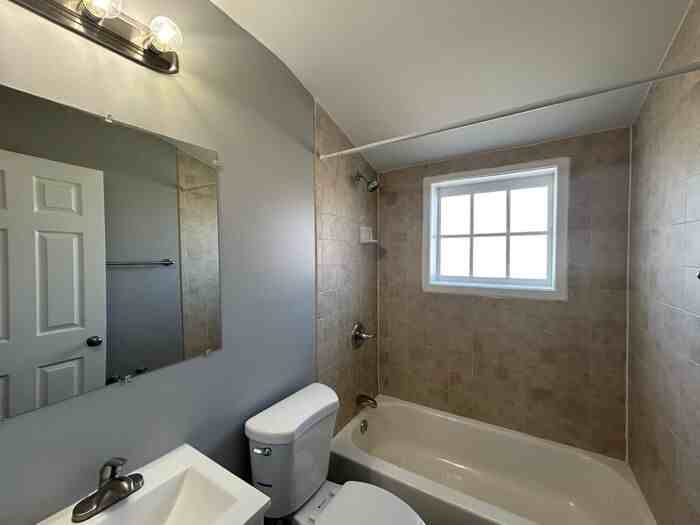 1900 Frames Rd - Photo 4 of 10