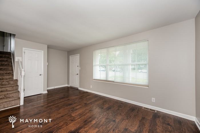 324 Eulala Cir - Photo 5 of 16