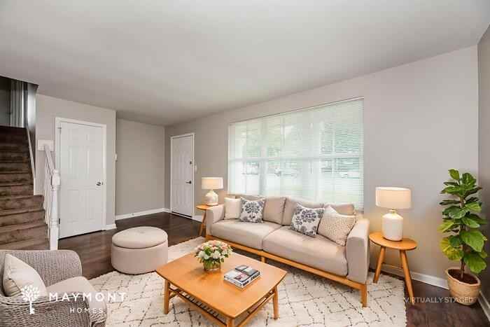 324 Eulala Cir - Photo 6 of 16