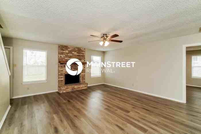 5311 Peppermint Dr - Photo 3 of 17