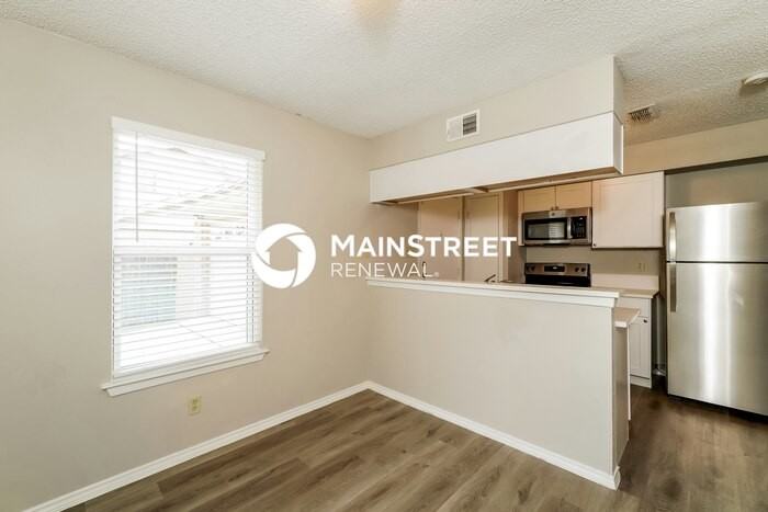 5311 Peppermint Dr - Photo 6 of 17