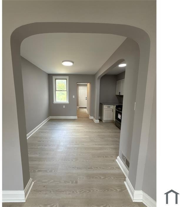 4900 Nelson Ave - Photo 4 of 13