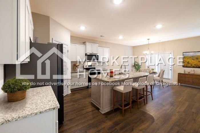 559 Post Oak Ln - Photo 5 of 40