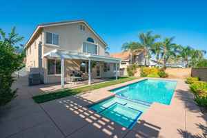 featured image of 10919 Mirador Dr