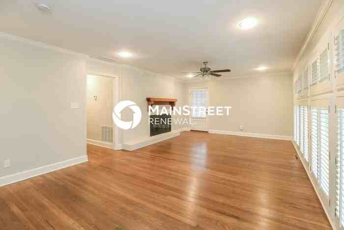 3056 Kinnamon Road - Photo 2 of 16