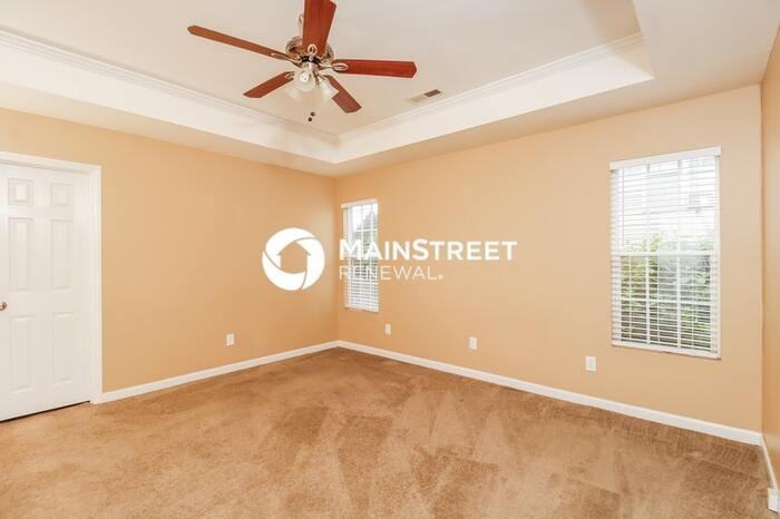 604 Nova Ave - Photo 6 of 16