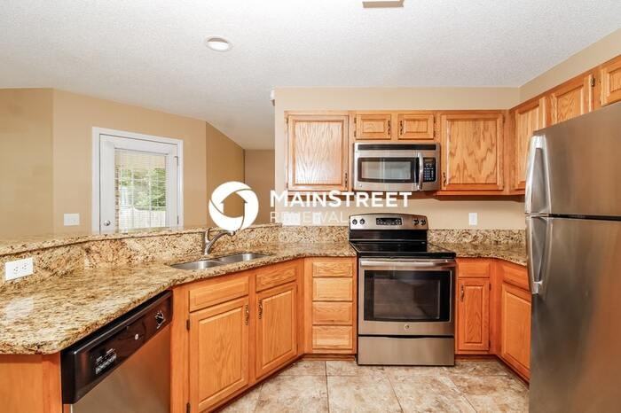 604 Nova Ave - Photo 7 of 16