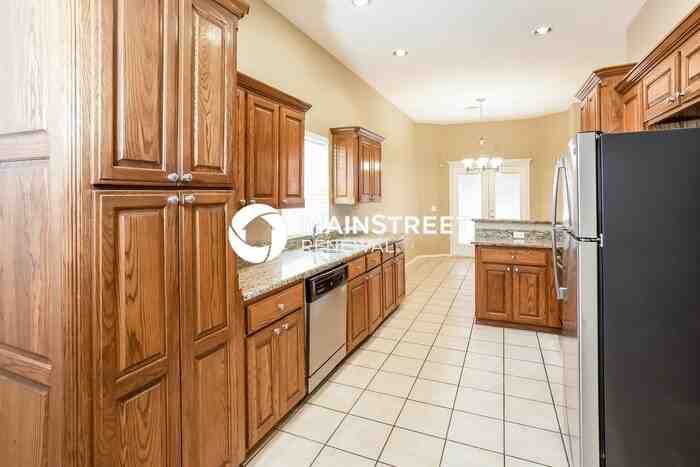 641 Sw 161st St - Photo 5 of 15