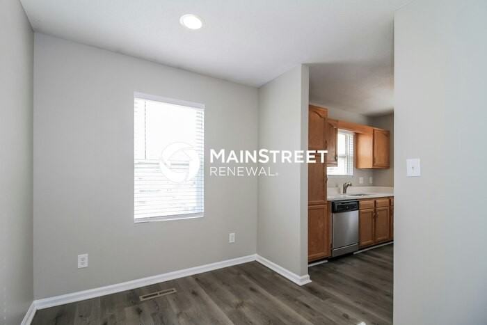 490 Mae Stone Drive - Photo 4 of 16