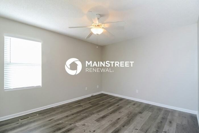 490 Mae Stone Drive - Photo 6 of 16