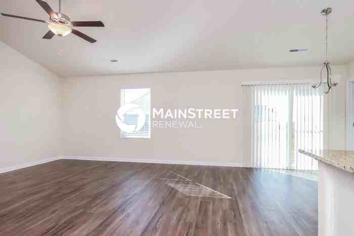 310 Armistead Ct - Photo 2 of 16