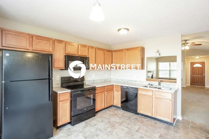 2810 Braxton Drive - Photo 5 of 16