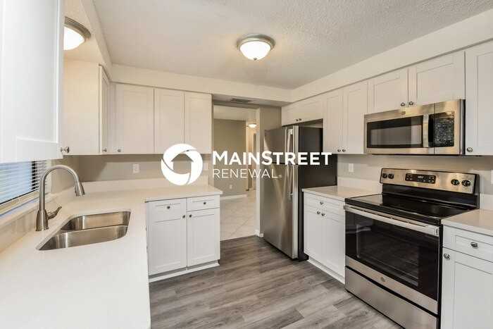 9292 Mooring Cir - Photo 7 of 16