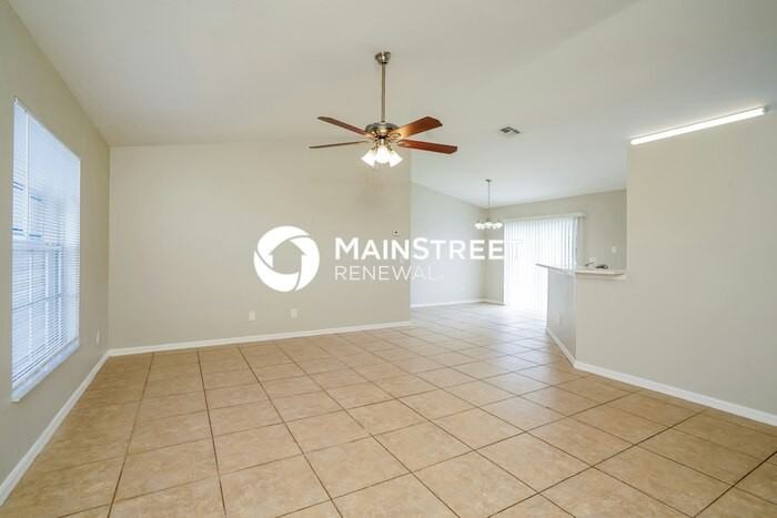 2050 Northwest 7th Terrace - Photo 3 of 16