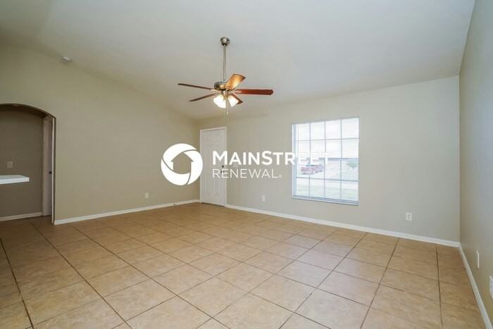 2050 Northwest 7th Terrace - Photo 4 of 16