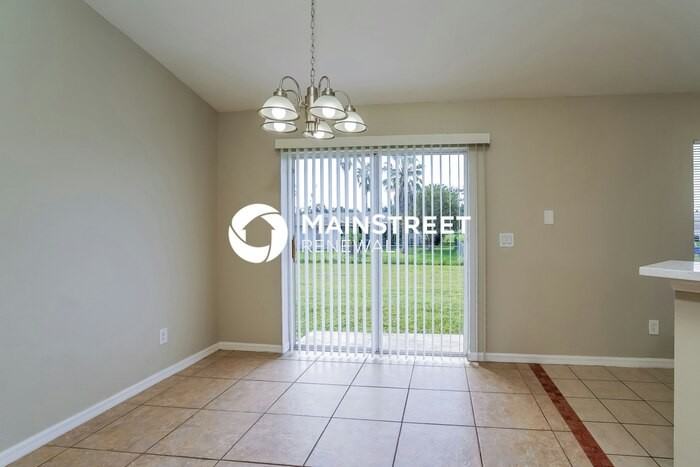 2050 Northwest 7th Terrace - Photo 5 of 16