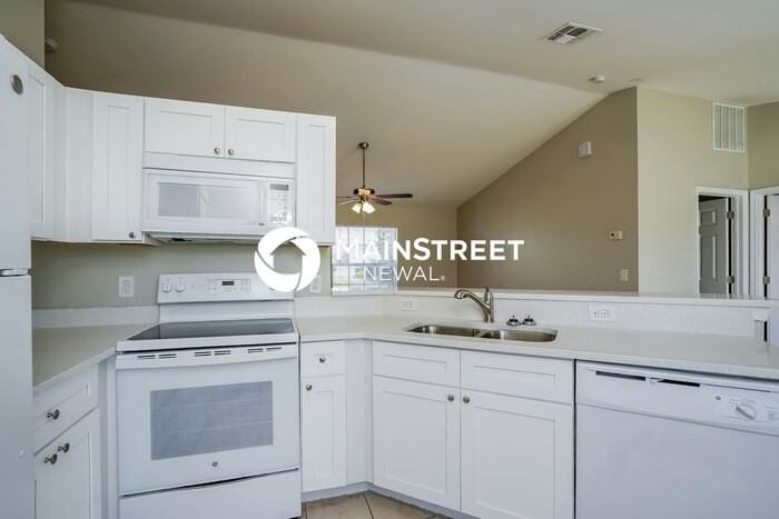 2050 Northwest 7th Terrace - Photo 7 of 16