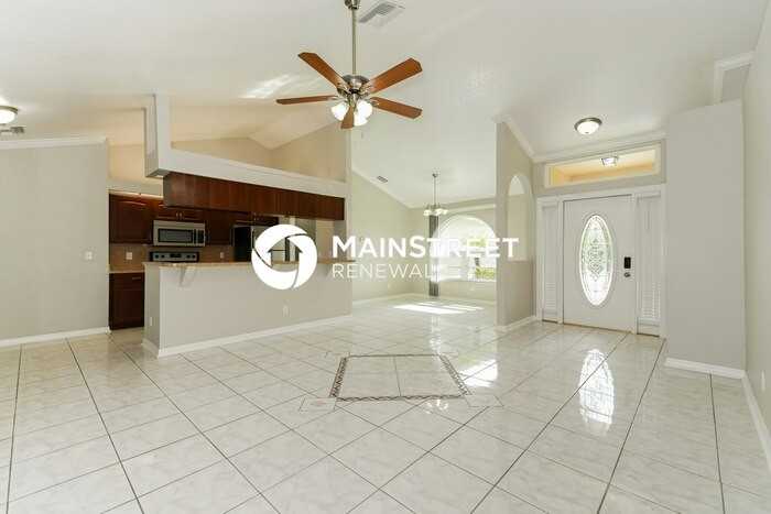 1045 Albany Ave - Photo 2 of 16