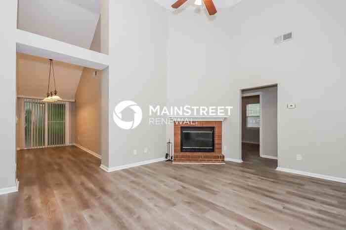 123 Tara Lynn Drive - Photo 4 of 16