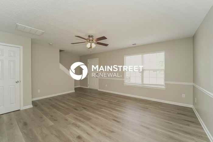 11126 Amber Glen Dr - Photo 5 of 17