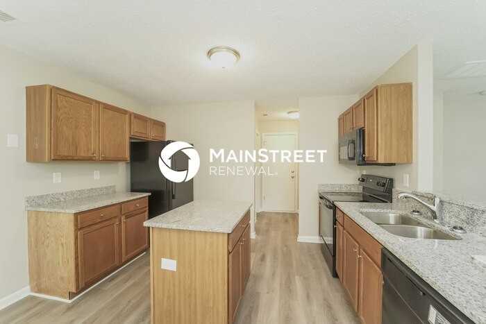 11126 Amber Glen Dr - Photo 6 of 17