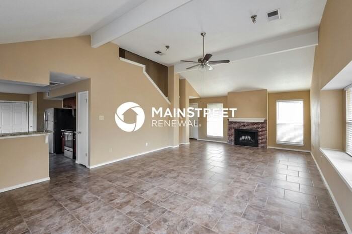 14919 Tropical Wind Drive - Photo 3 of 15