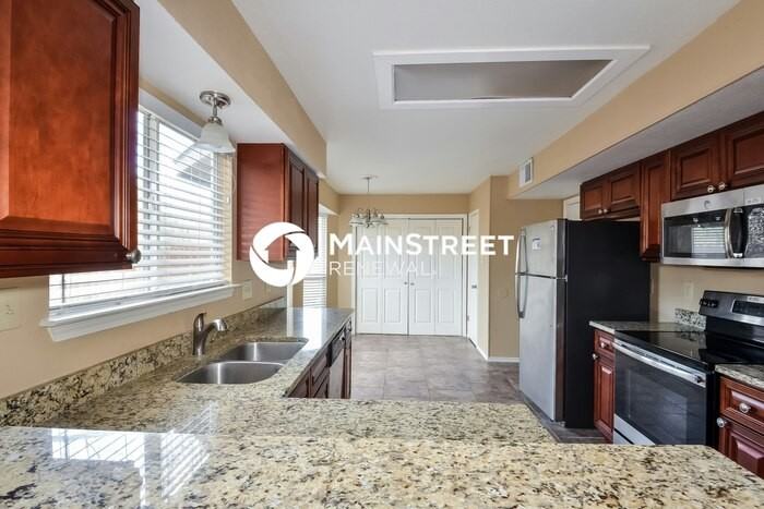 14919 Tropical Wind Drive - Photo 5 of 15