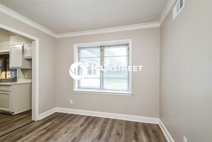 5041 Davis Cove - Photo 5 of 16