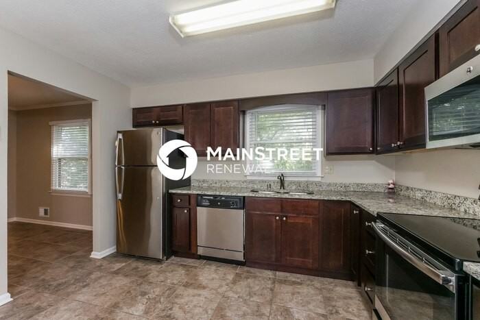 8704 Four Oaks Court - Photo 6 of 17