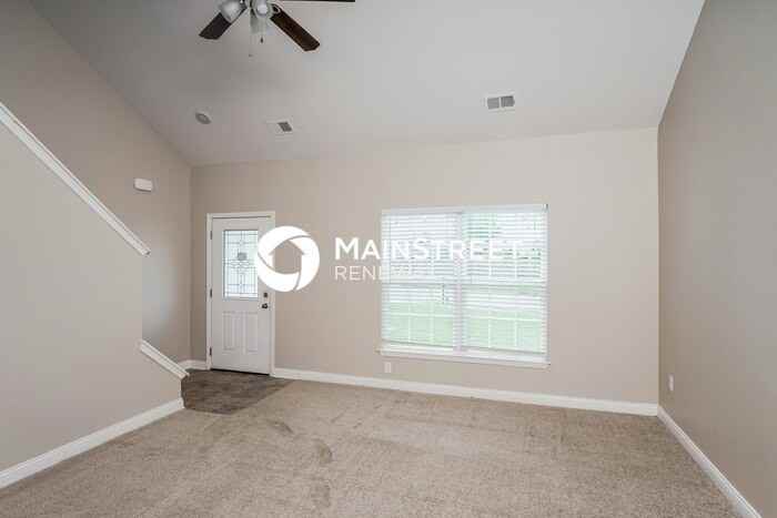10600 Evanwood Drive - Photo 4 of 17