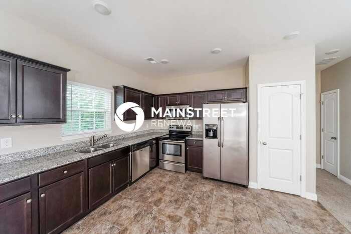 10600 Evanwood Drive - Photo 7 of 17