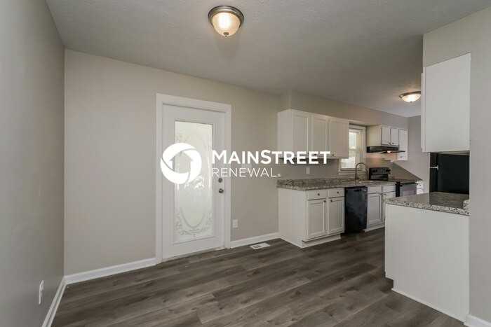 8300 Pandorea Dr - Photo 7 of 17