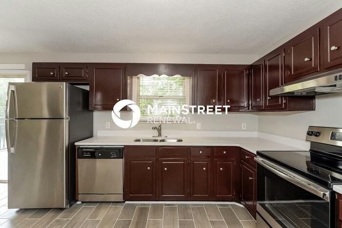 3216 Country Lawn Drive - Photo 4 of 18