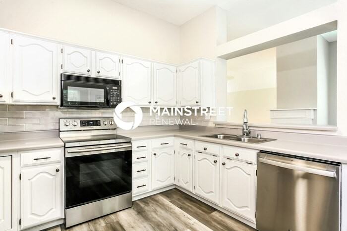 8102 Lake Bend Dr - Photo 7 of 16