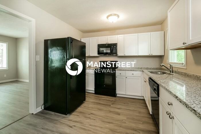 17228 Cerrito Drive - Photo 5 of 16