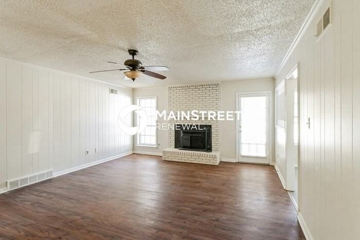 4562 Cognac Cv - Photo 3 of 15