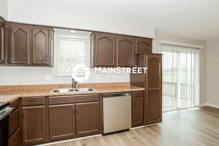 114 Nanette Street - Photo 7 of 17