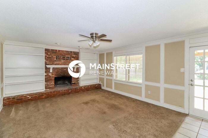 7961 Elm Leaf Drive - Photo 4 of 18