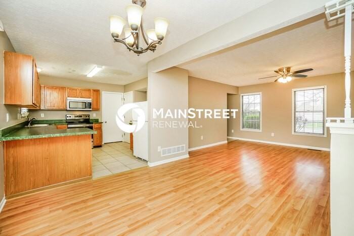 1104 Mullens Court - Photo 5 of 18