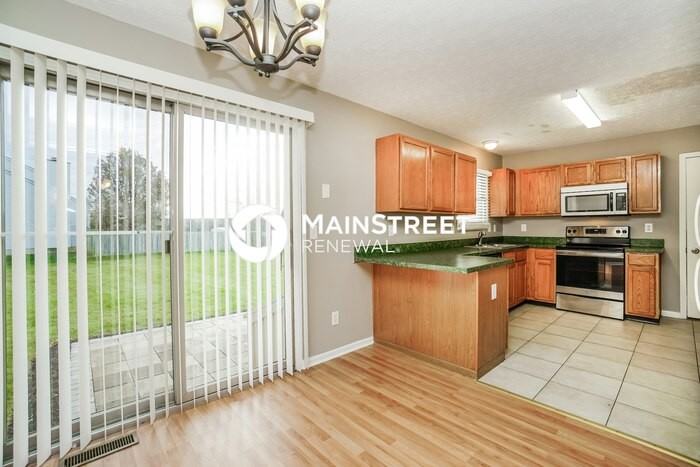 1104 Mullens Court - Photo 7 of 18