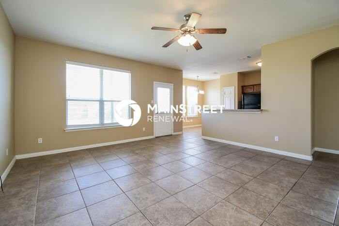 260 Edison Ln - Photo 3 of 16