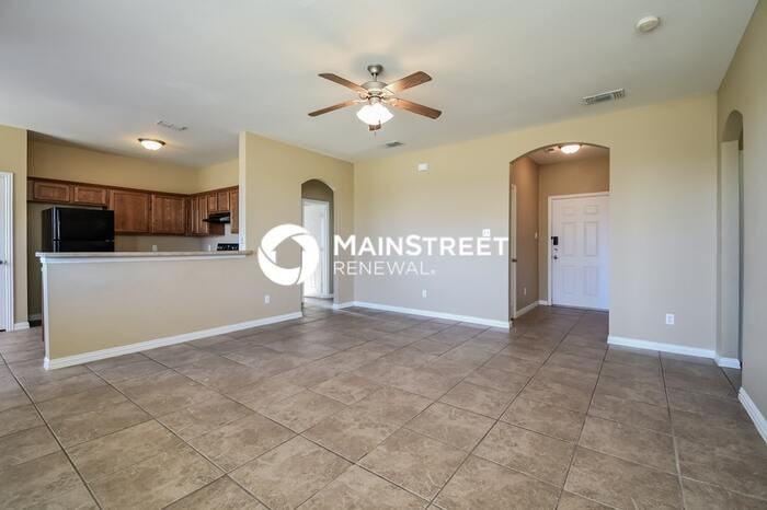 260 Edison Ln - Photo 4 of 16