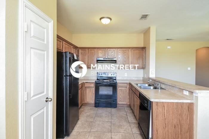 260 Edison Ln - Photo 6 of 16