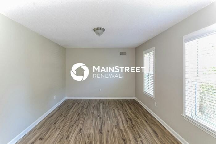 6350 Limewood Ave - Photo 7 of 16