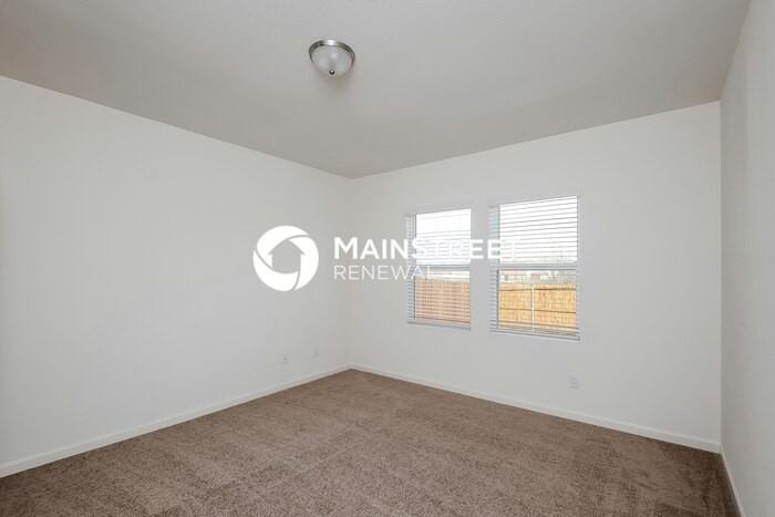 513 Scuttle Dr - Photo 7 of 15