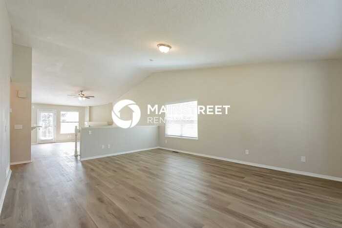 5375 Slickrock Dr - Photo 4 of 17